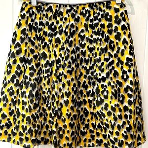 Tahari cheetah print skirt; size 4
